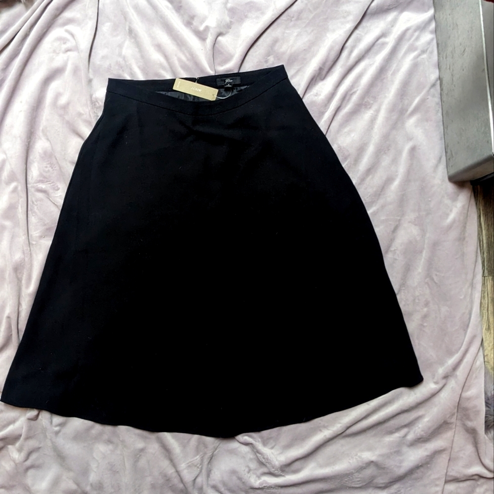 NWT J. Crew Midi A-Line Skirt in Black 365 Crepe - Size 8 - MAKE ME AN OFFER!!